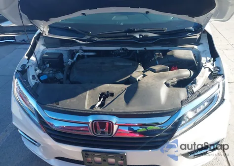 2018 Honda Odyssey Touring из США, поврежденный, VIN 5FNRL6H87JB058038